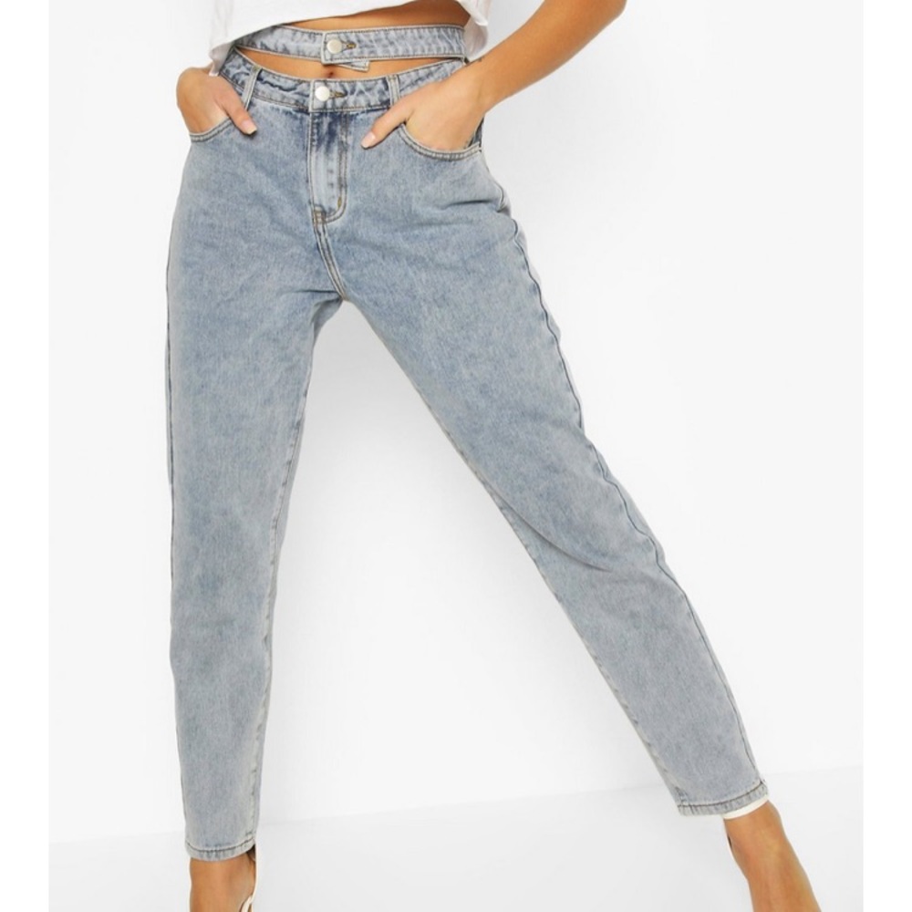 Women’s double waisted jeans